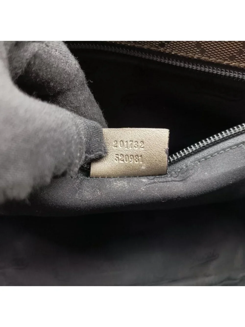 Gucci GG Plus Messenger Gold Leather